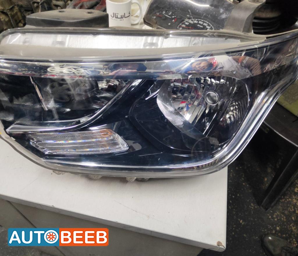 ضوء امامي يمين شمال هيونداي اتش1 ستاركس 2019 2020 2021 2022