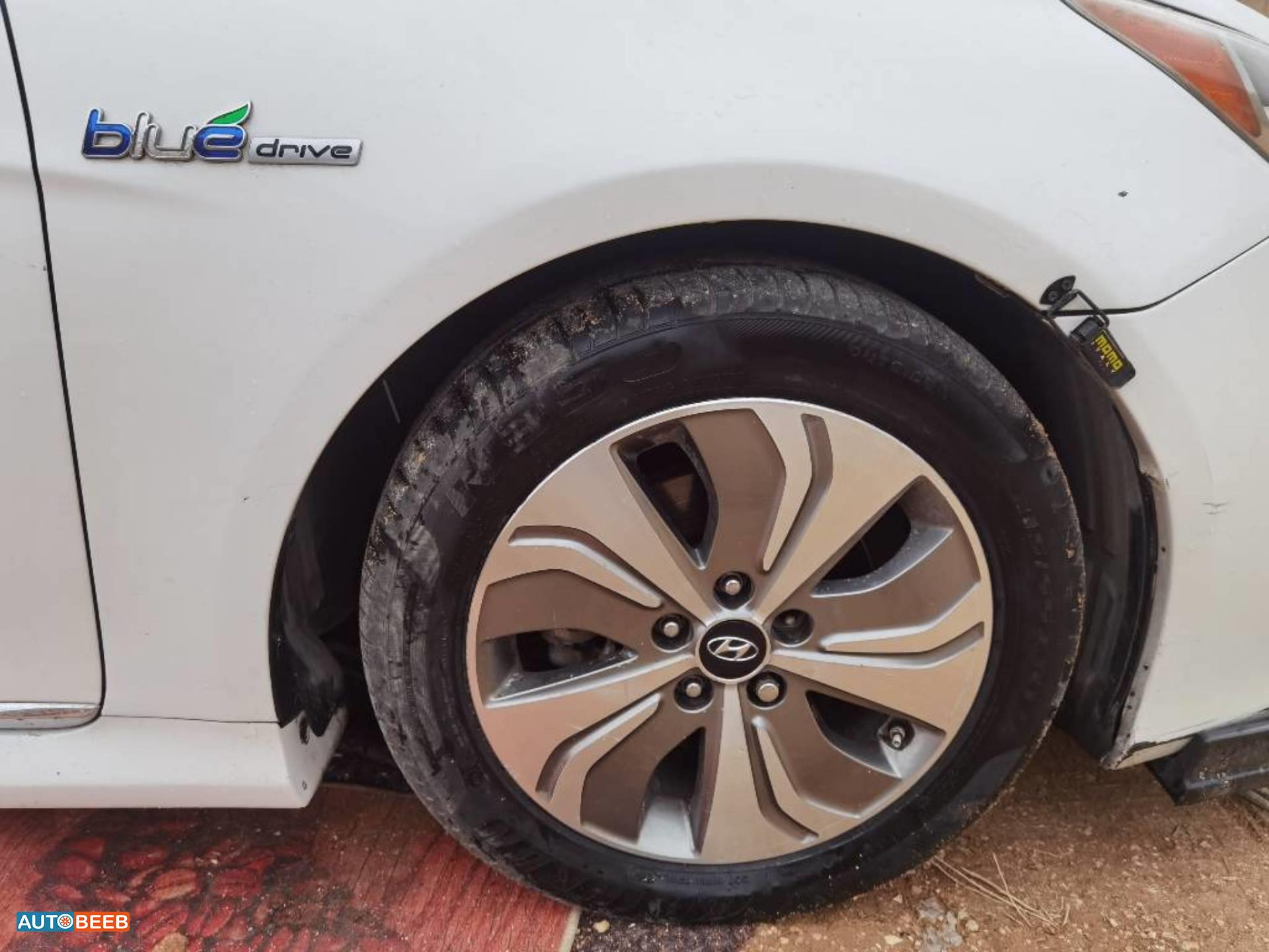 هيونداي سوناتا 2015