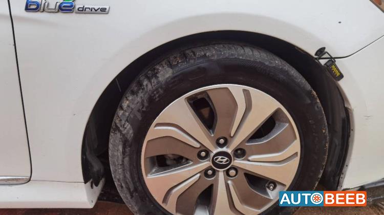 هيونداي سوناتا 2015