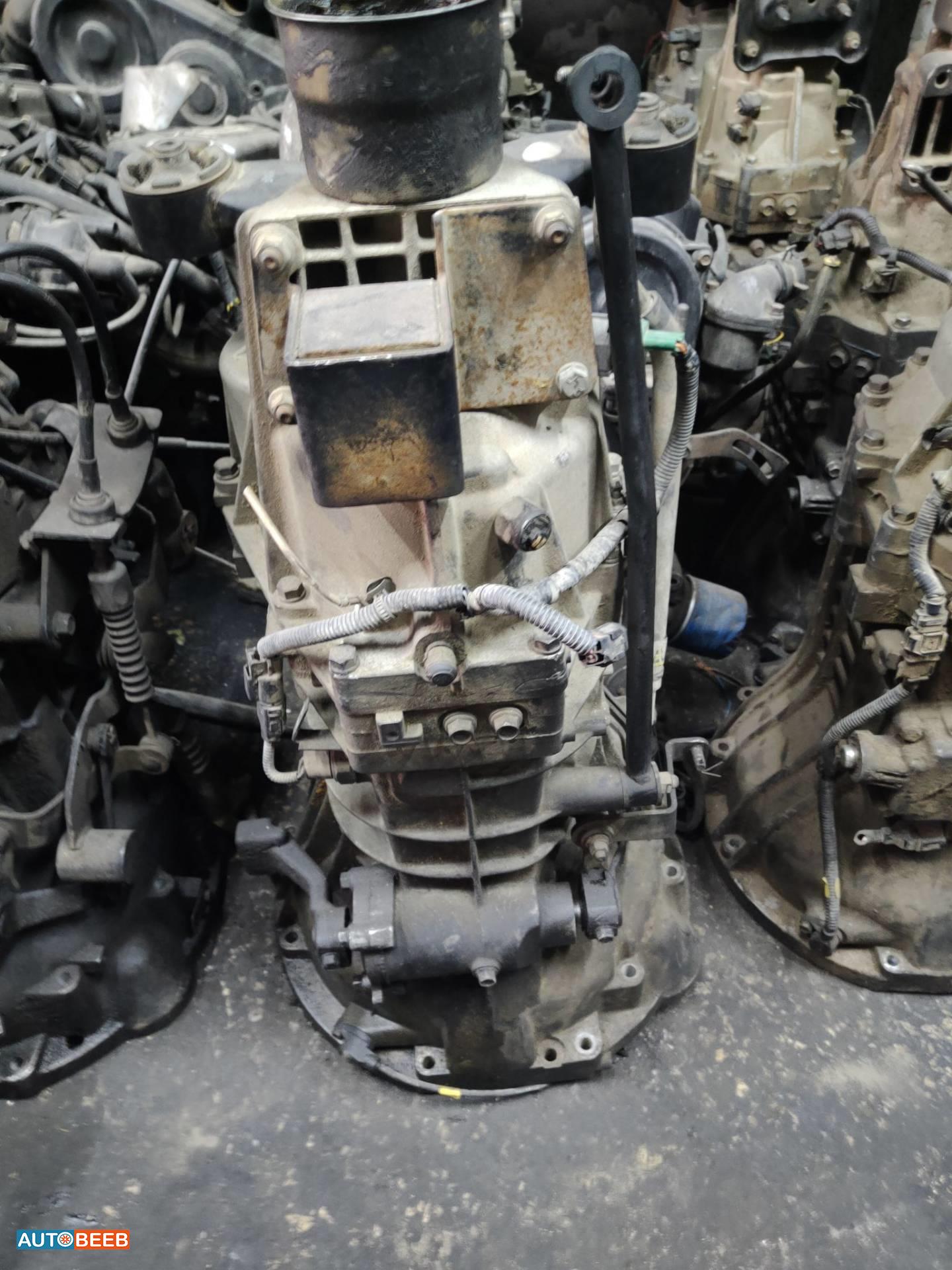 جير هيونداي اتش1 ستاركس و بورتر 2007 2008 2009 2010 2011 2012