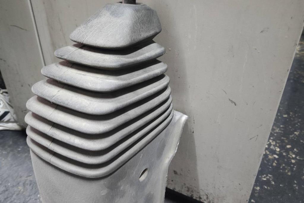 يد غيارات كيا بنجو 1997 1998 1999 2000 2001 2002 2003