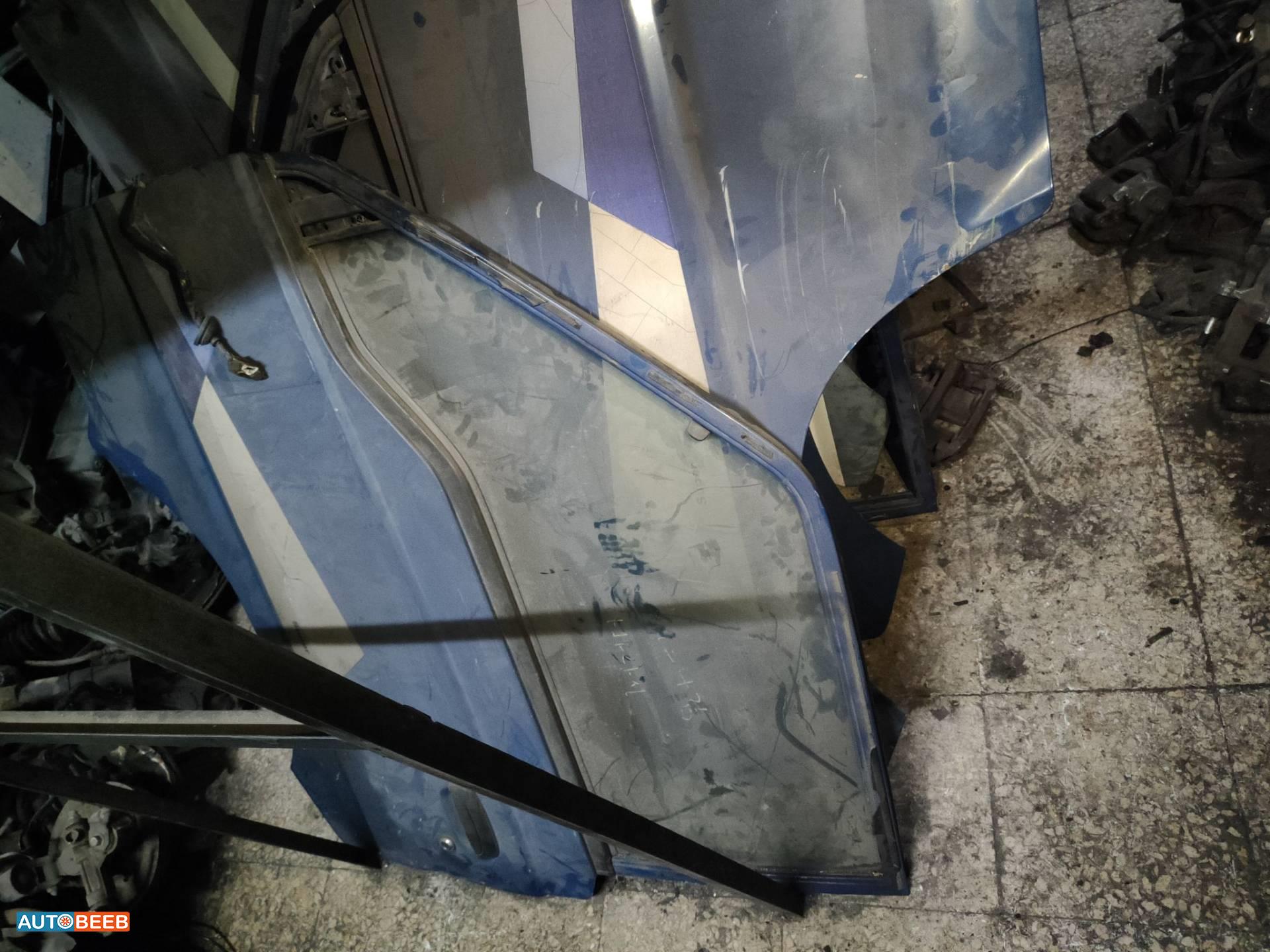 باب امامي يمين شمال هيونداي اتش100 1997 1998 1999 2000 2001 2002 2003