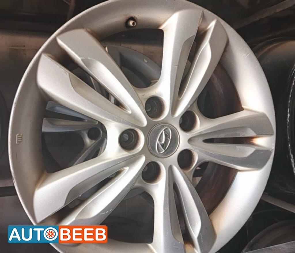 طقم جنط هيونداي اصلي 5 براغي 17