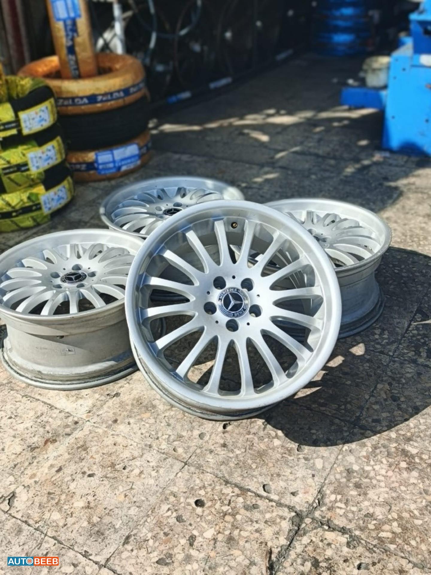 طقم جنطات مرسيدس 5 براغي 18