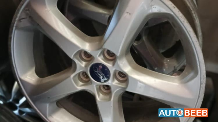 طقم جنطات فورد فيوجن 5براغي 18 اصلي 