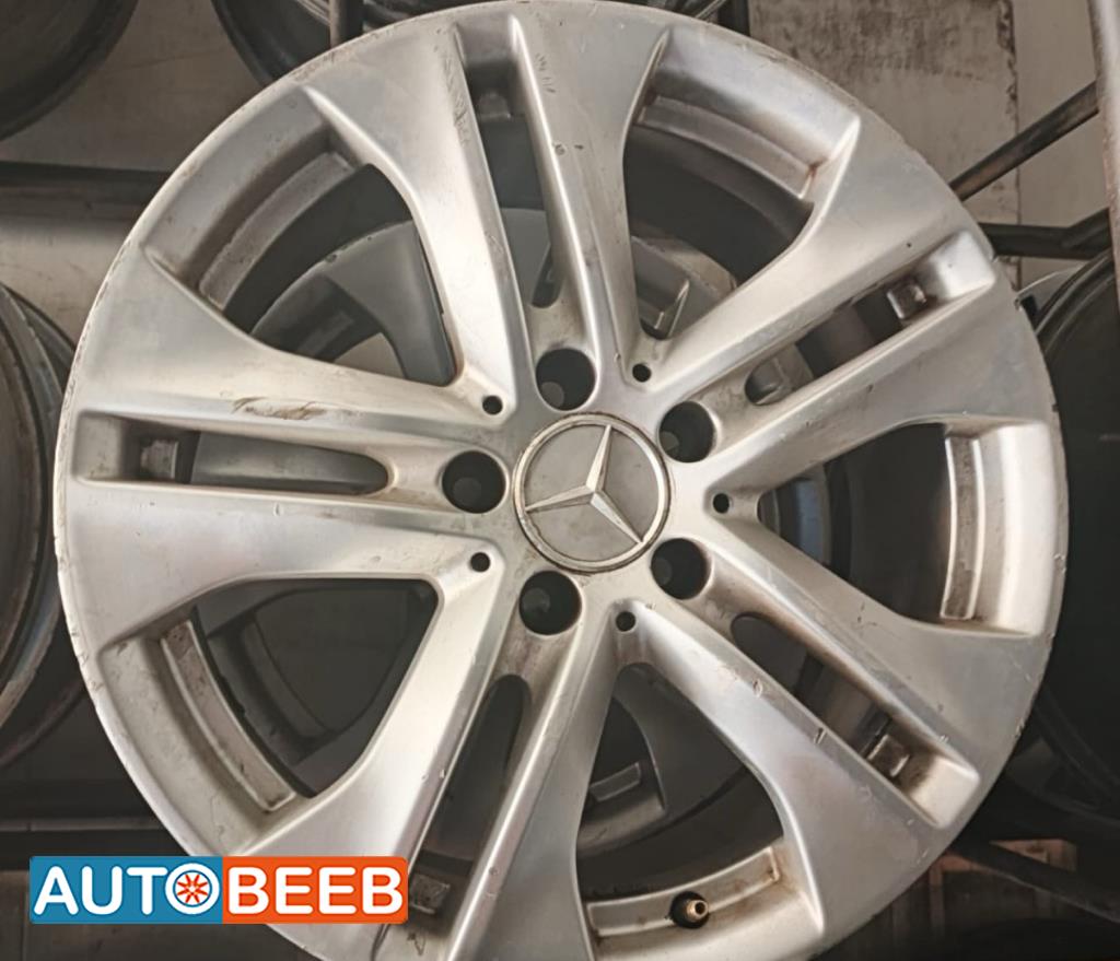 طقم جنطات مرسيدس 5براغي 17