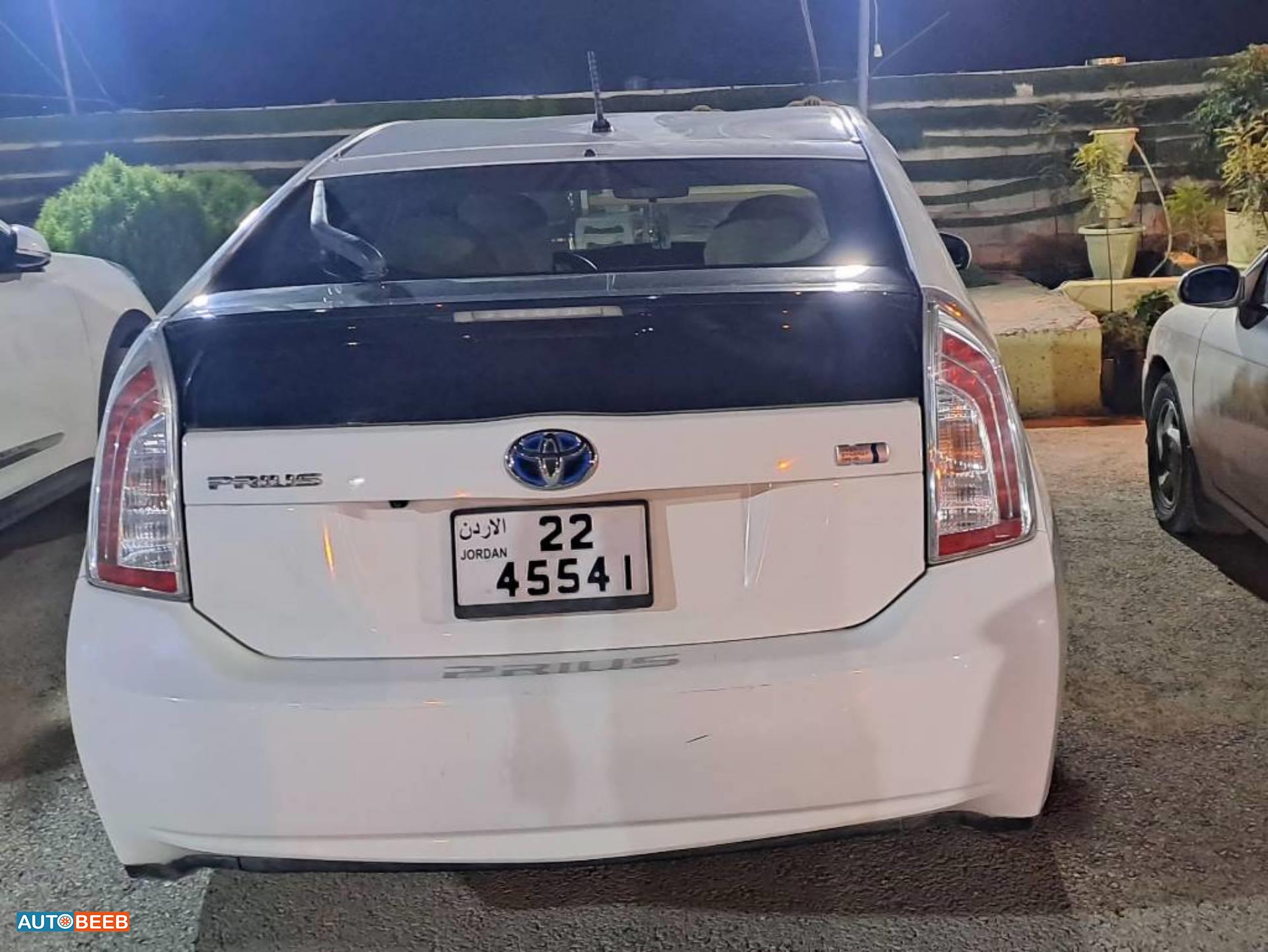 Toyota Prius 2015