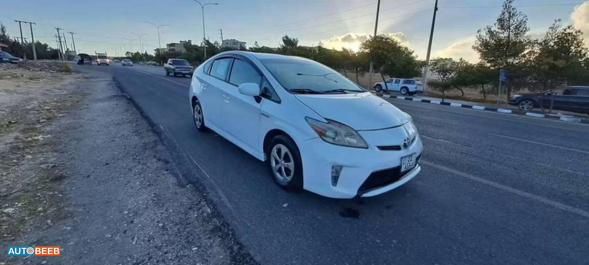 Toyota Prius 2015
