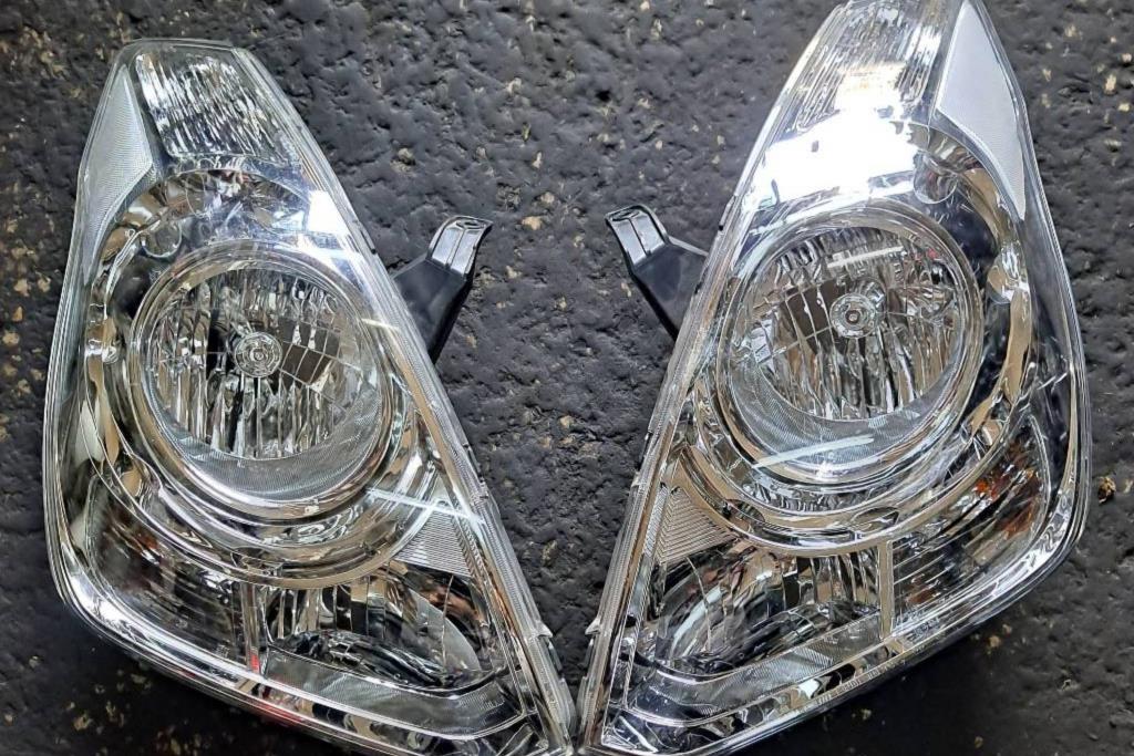 ضوء امامي ستاركس جراند H1  2007 2008 2009 2010 2015 2017j