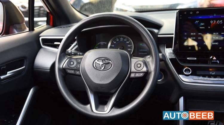 تويوتا كروس 2024