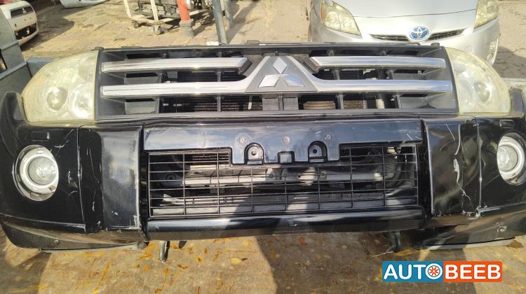 Body  Bumper Mitsubishi Pajero