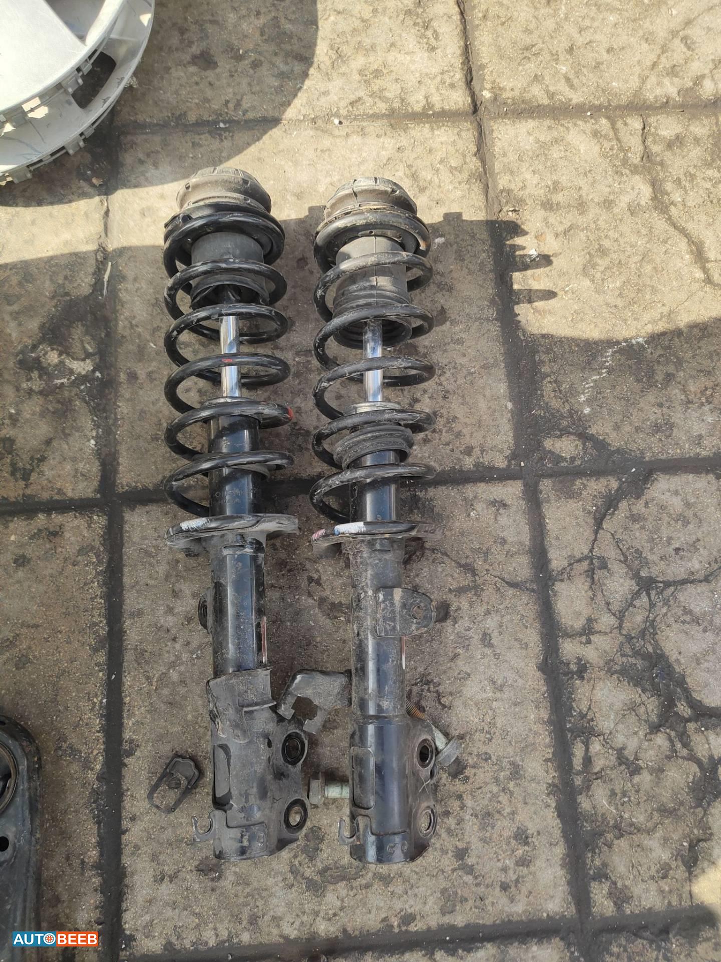  Shock Absorber Nissan Sunny