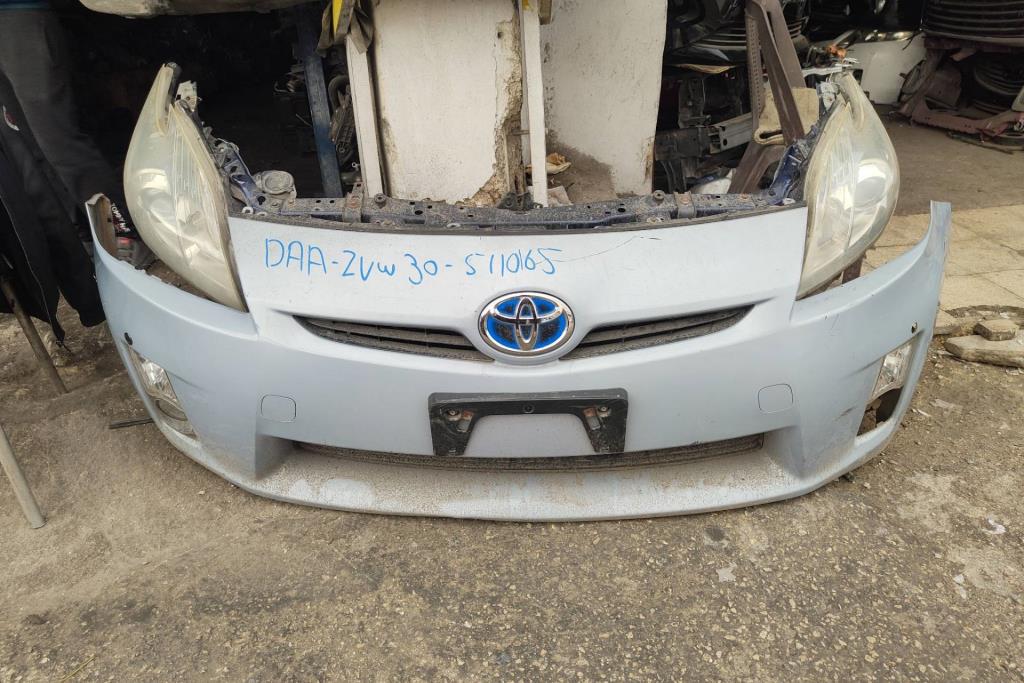 Body  Bumper Toyota Prius