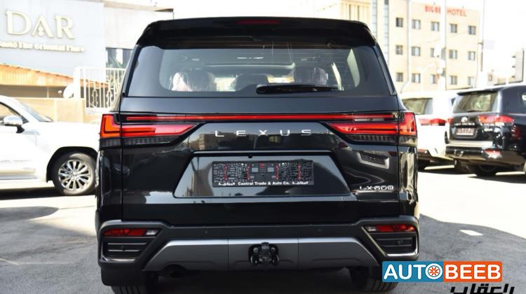 Lexus LX600 2025