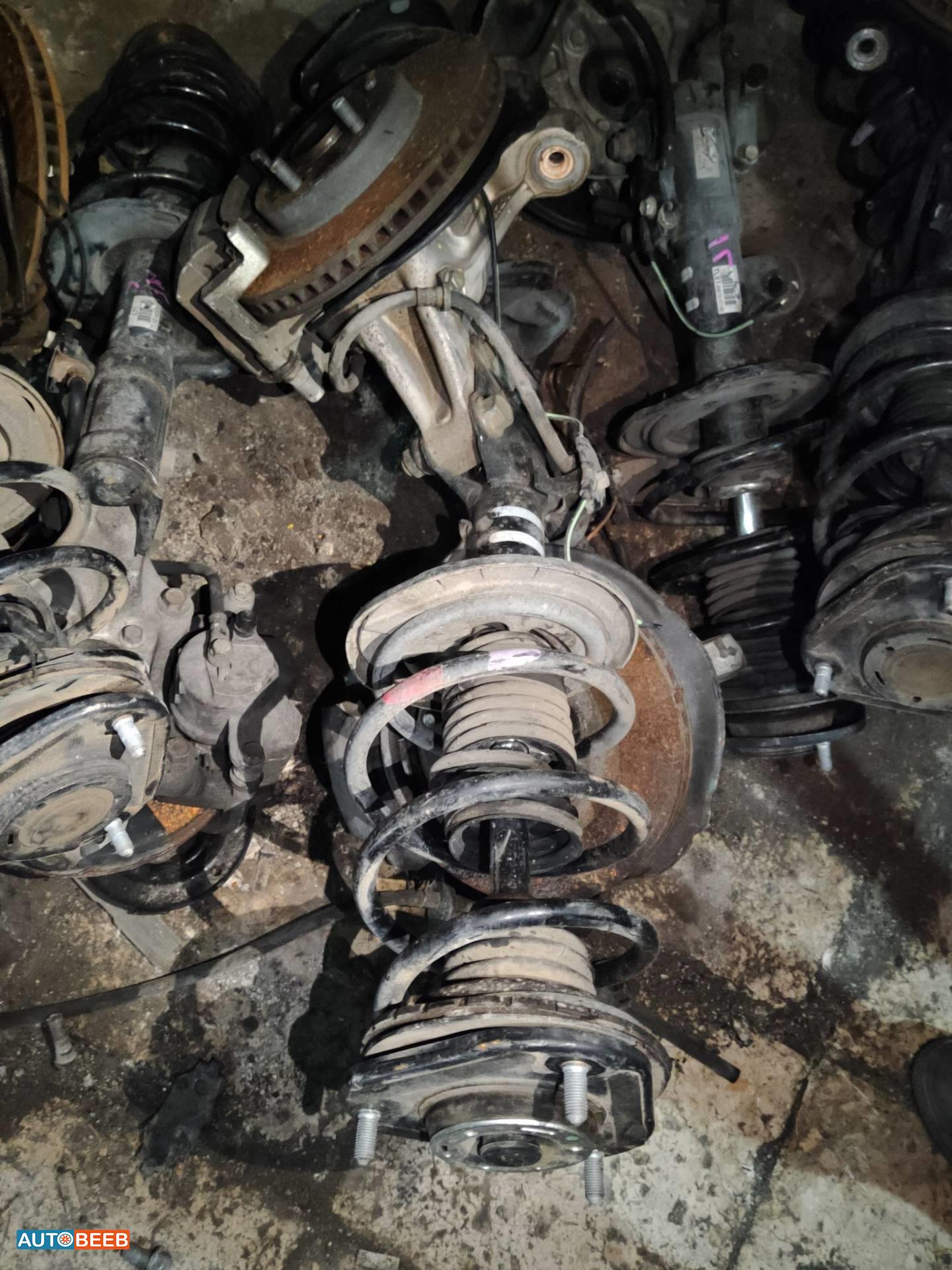  Shock Absorber Toyota Prius