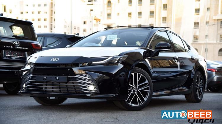 Toyota Camry 2025