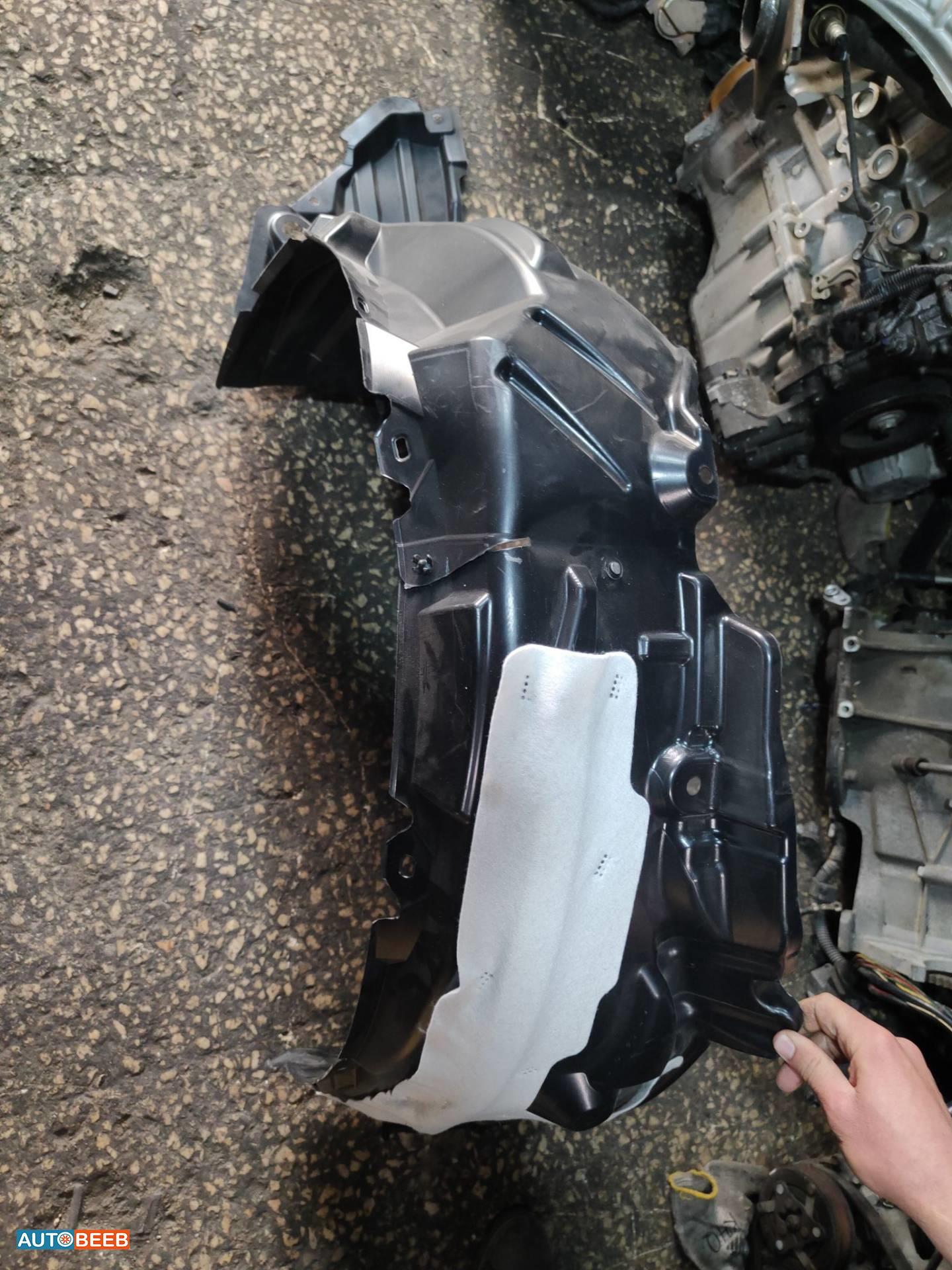 Body  RR BUMPER Toyota Prius