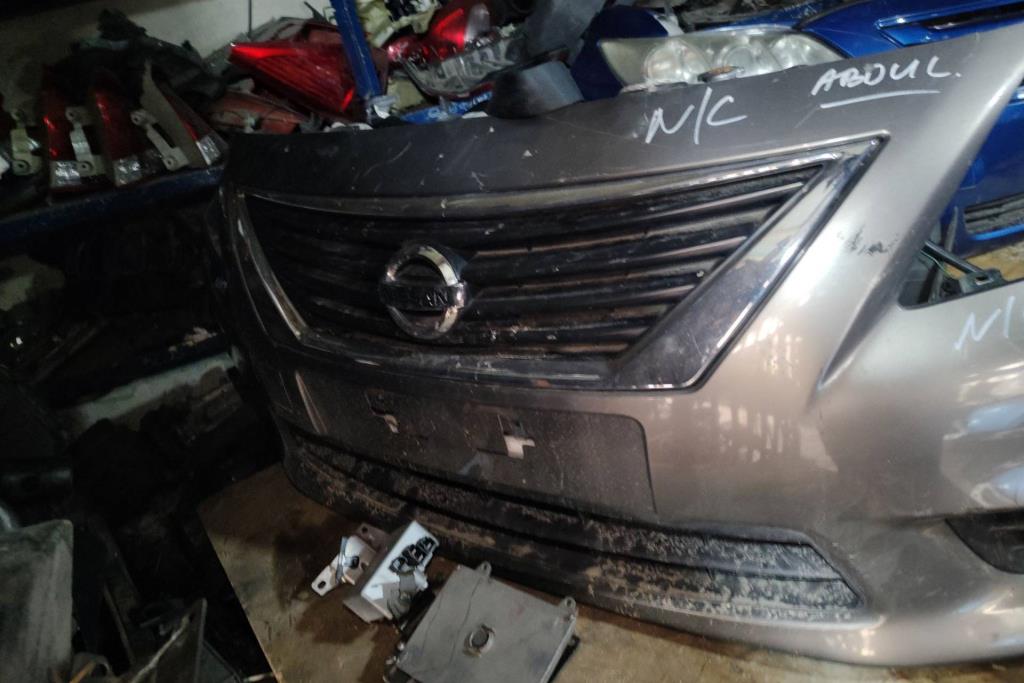 Body  Bumper Nissan Sunny