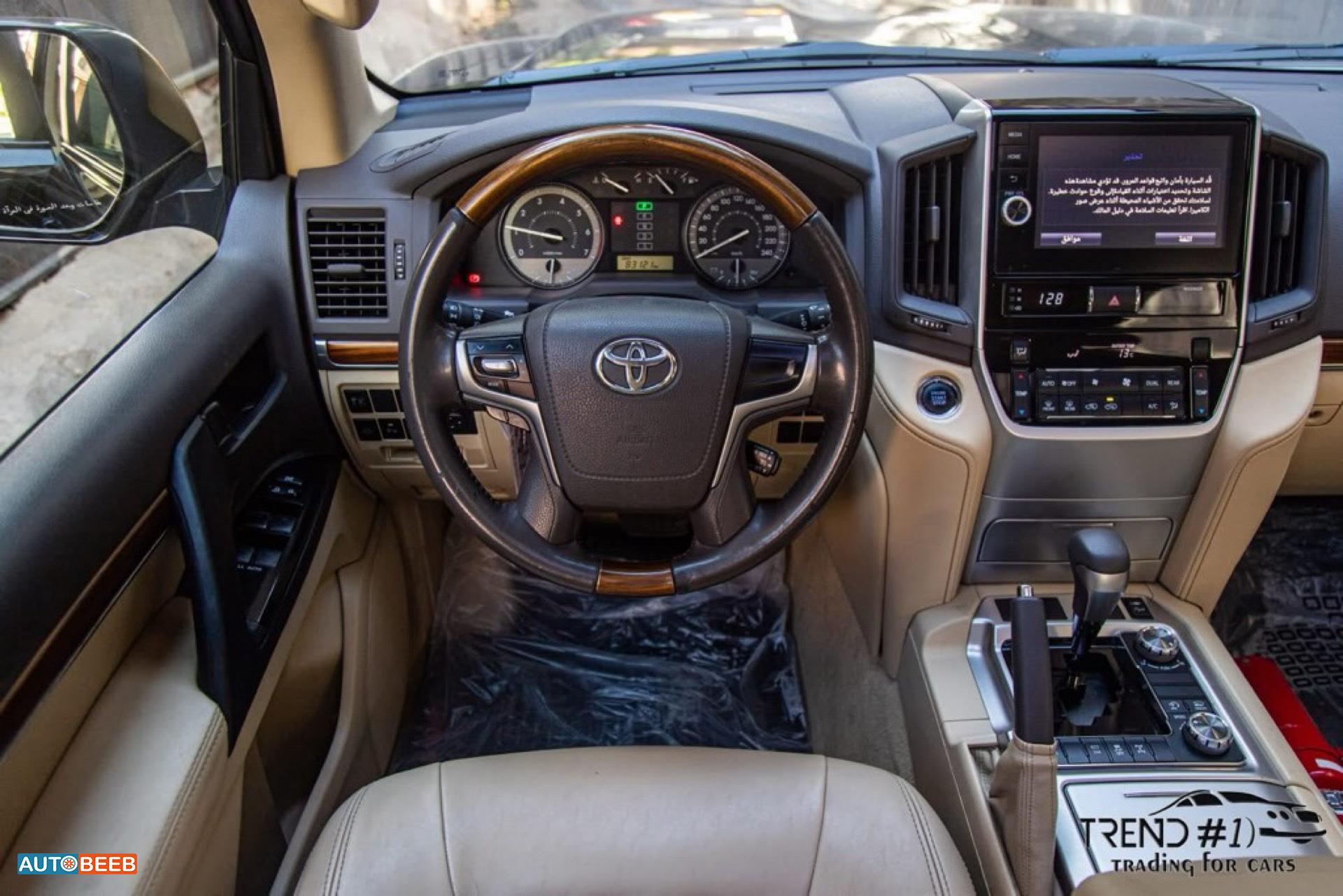 Toyota Land Cruiser 2017