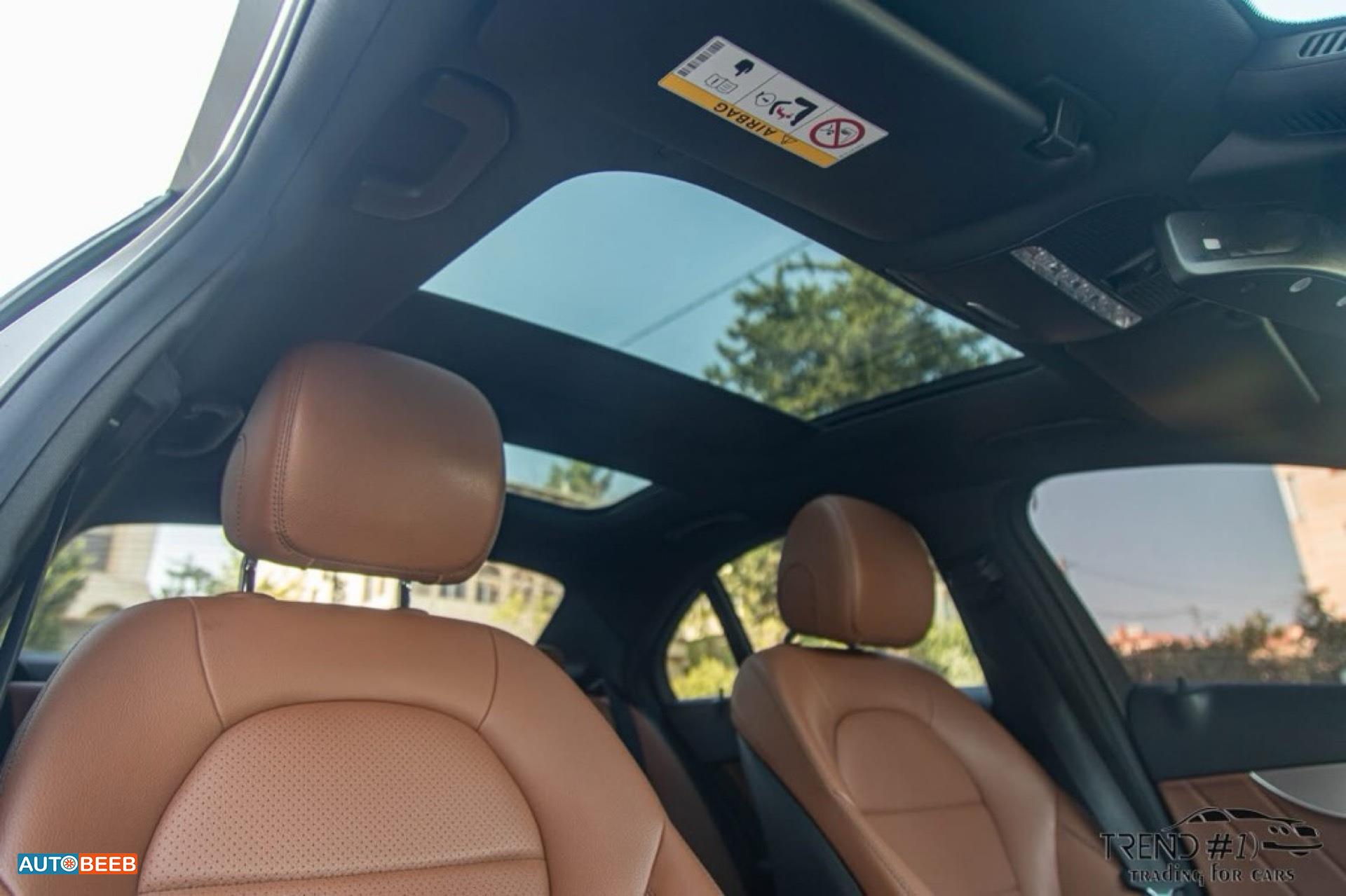 Mercedes Benz C200 2019