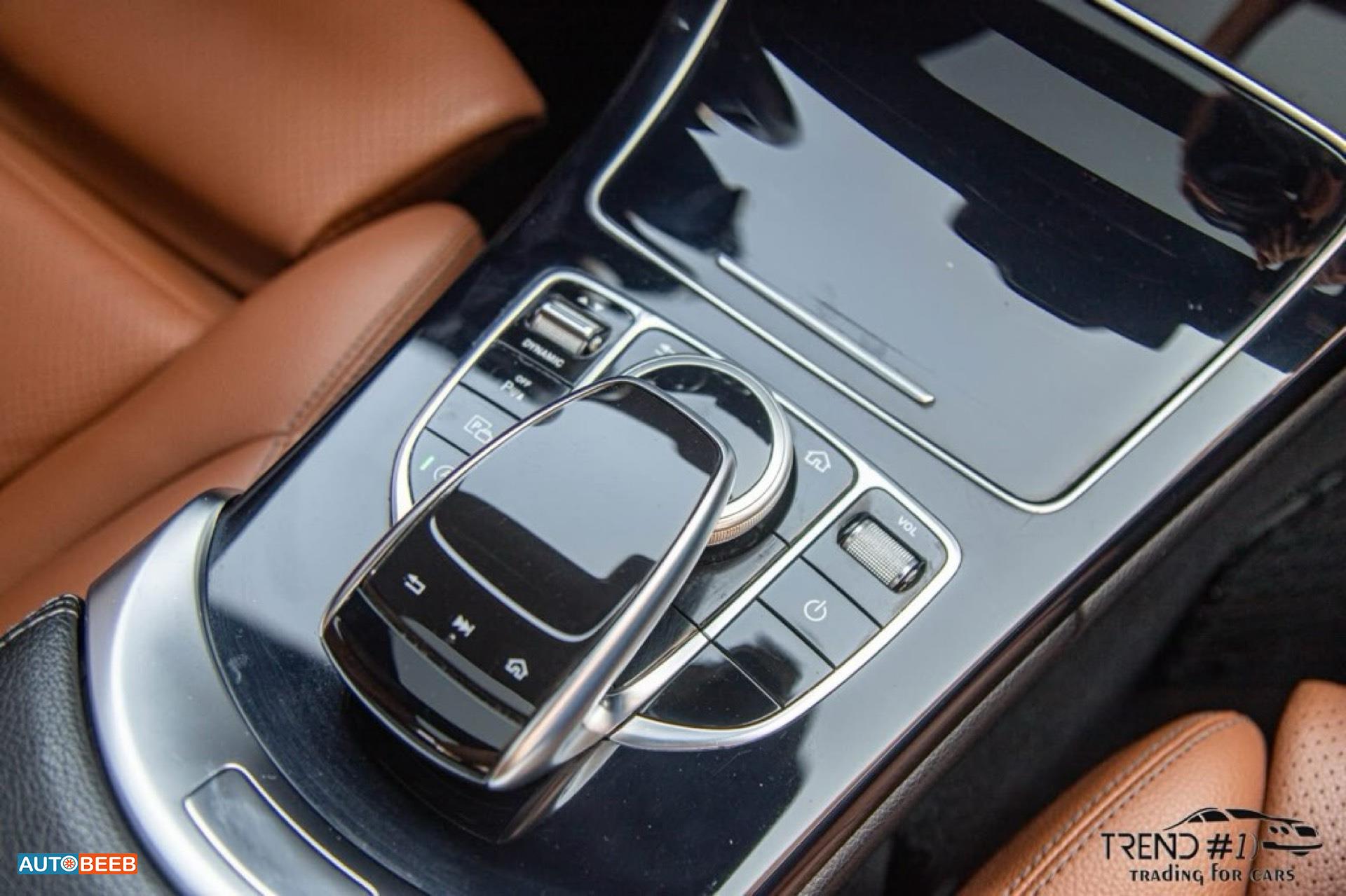 Mercedes Benz C200 2019