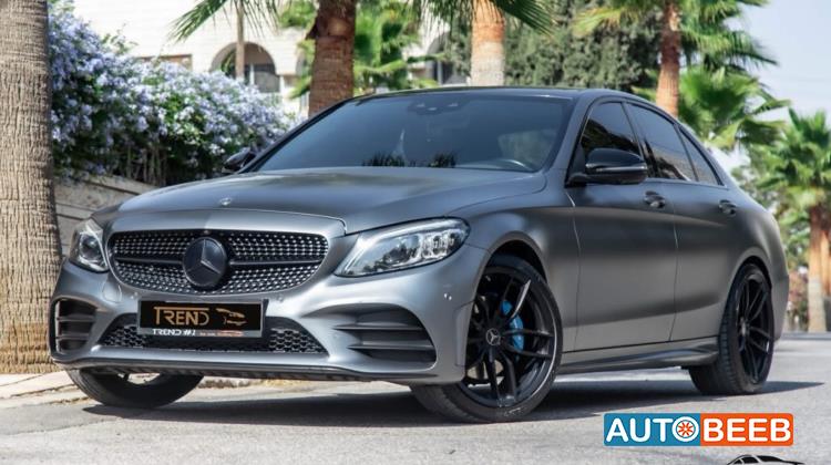 Mercedes Benz C200 2019