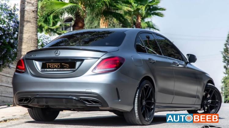 Mercedes Benz C200 2019