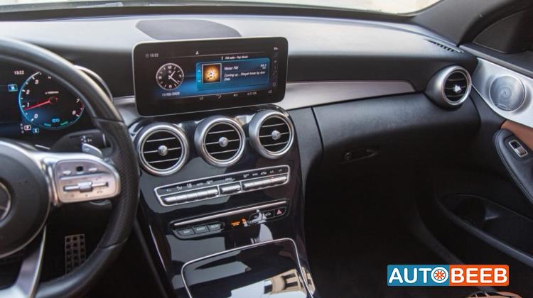 Mercedes Benz C200 2019