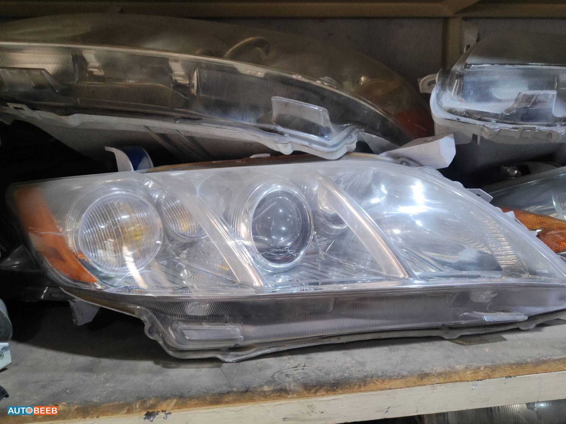Lights Front light Toyota Camry