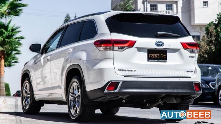 Toyota Highlander 2019