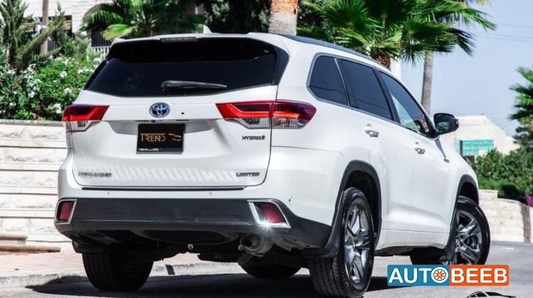 Toyota Highlander 2019