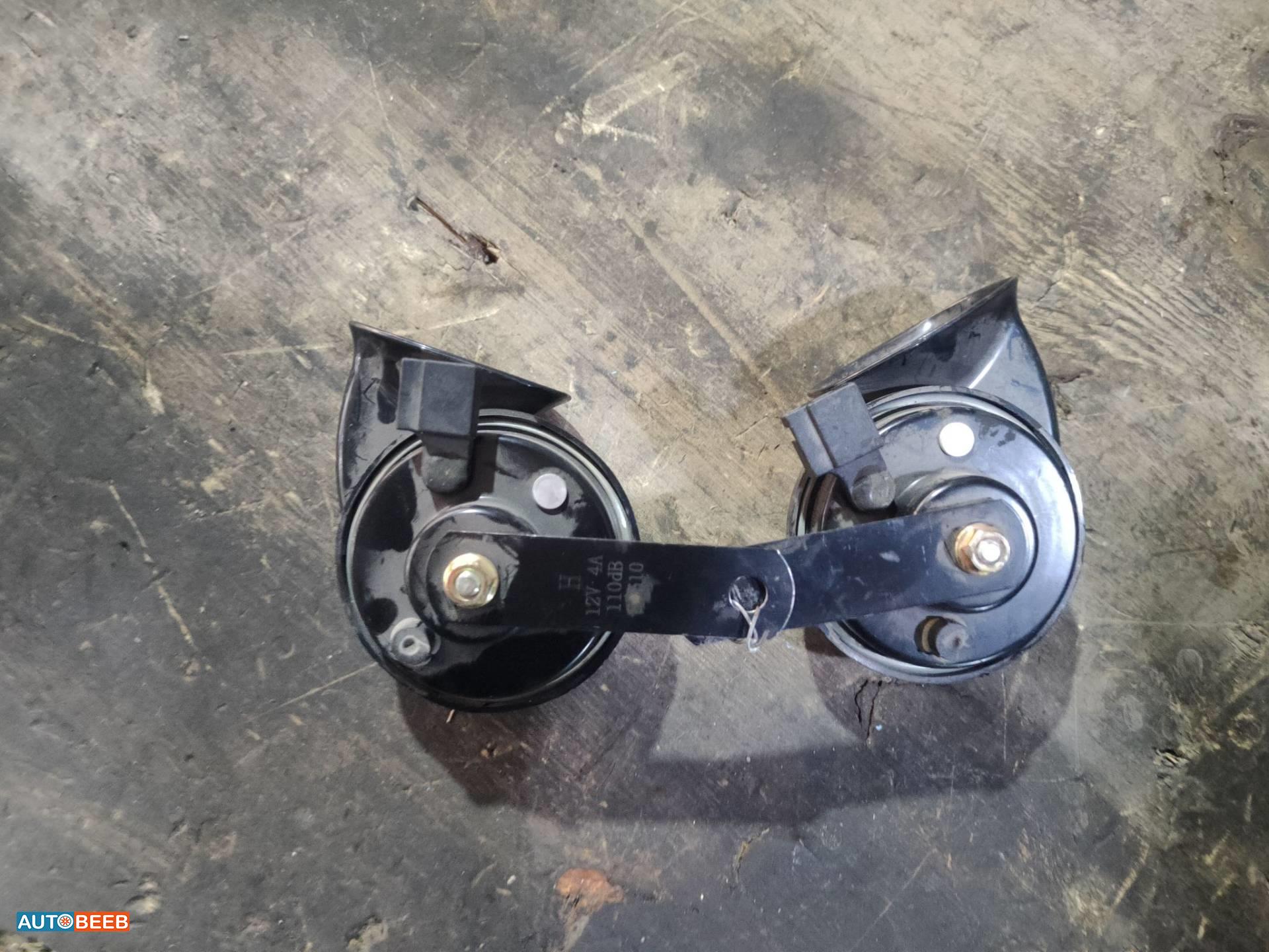 Body  Other Toyota Prius