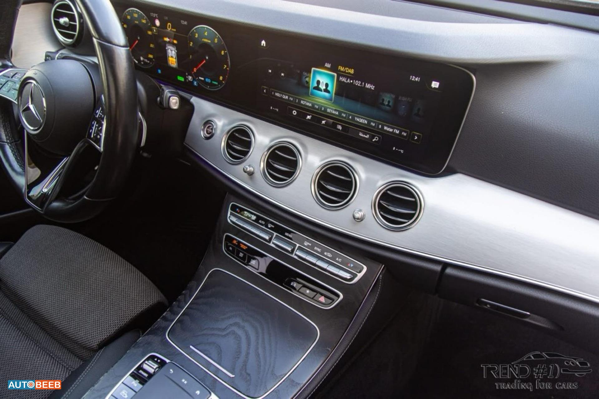 مرسيدس بنز E200 2021