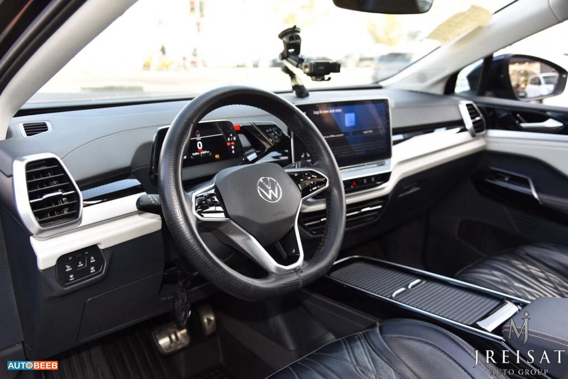 Volkswagen ID.6 2022