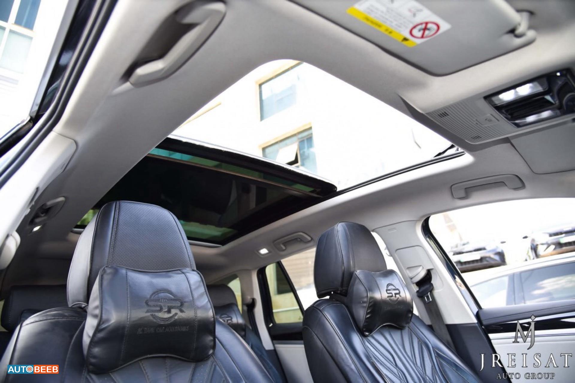 Volkswagen ID.6 2022