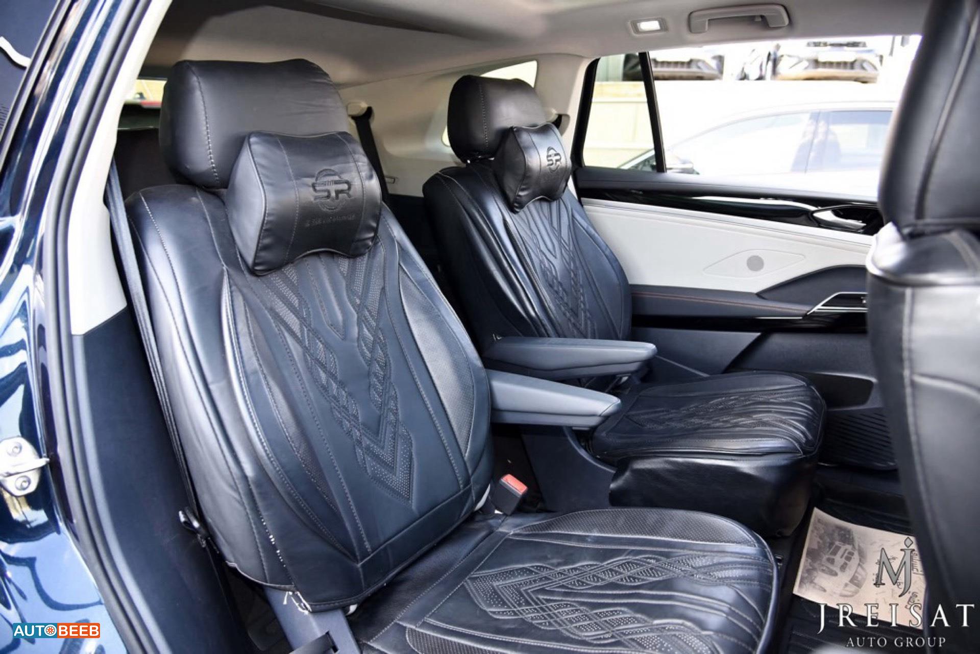 Volkswagen ID.6 2022