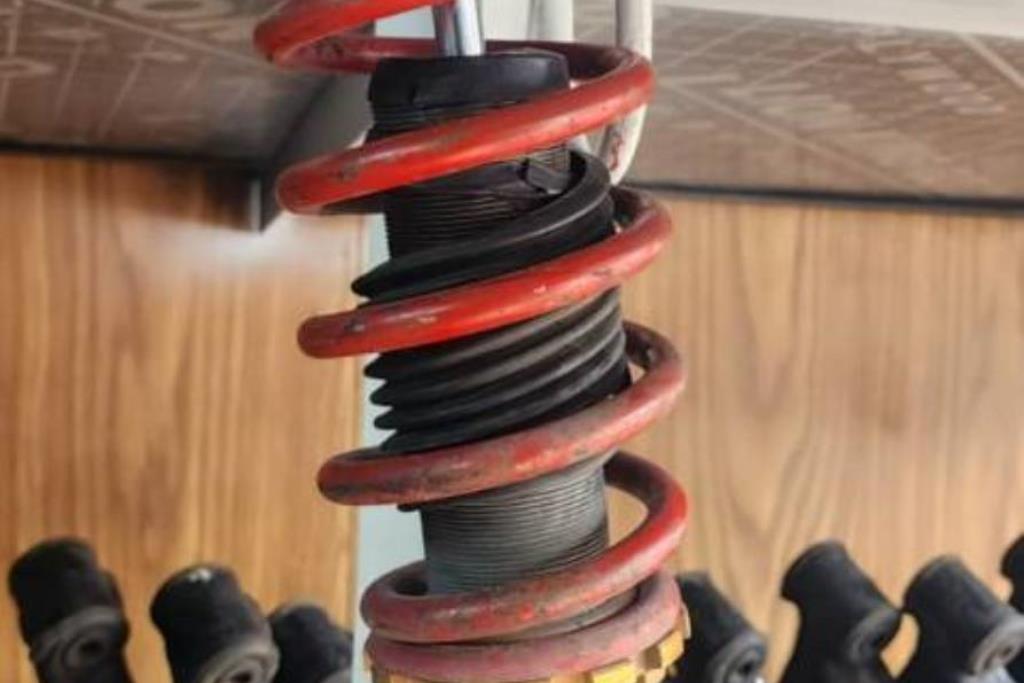  Shock Absorber Mitsubishi Lancer