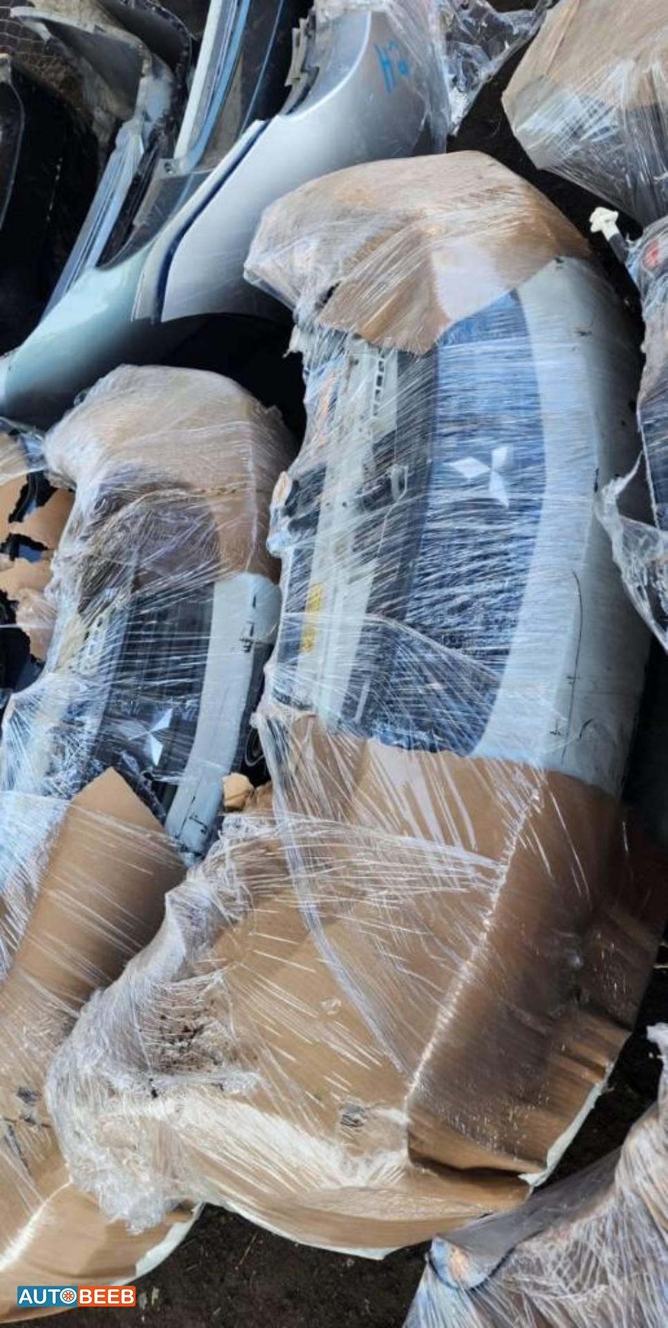 Body  Bumper Mitsubishi Lancer