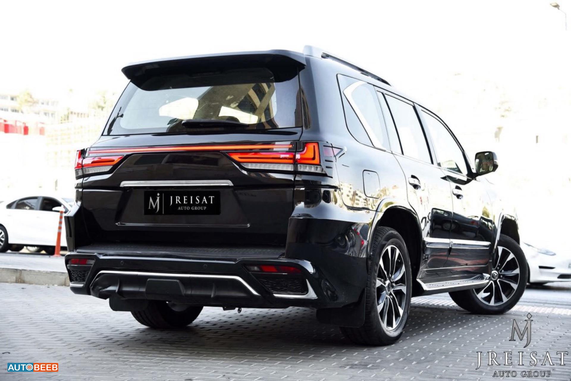 Lexus LX570 2013