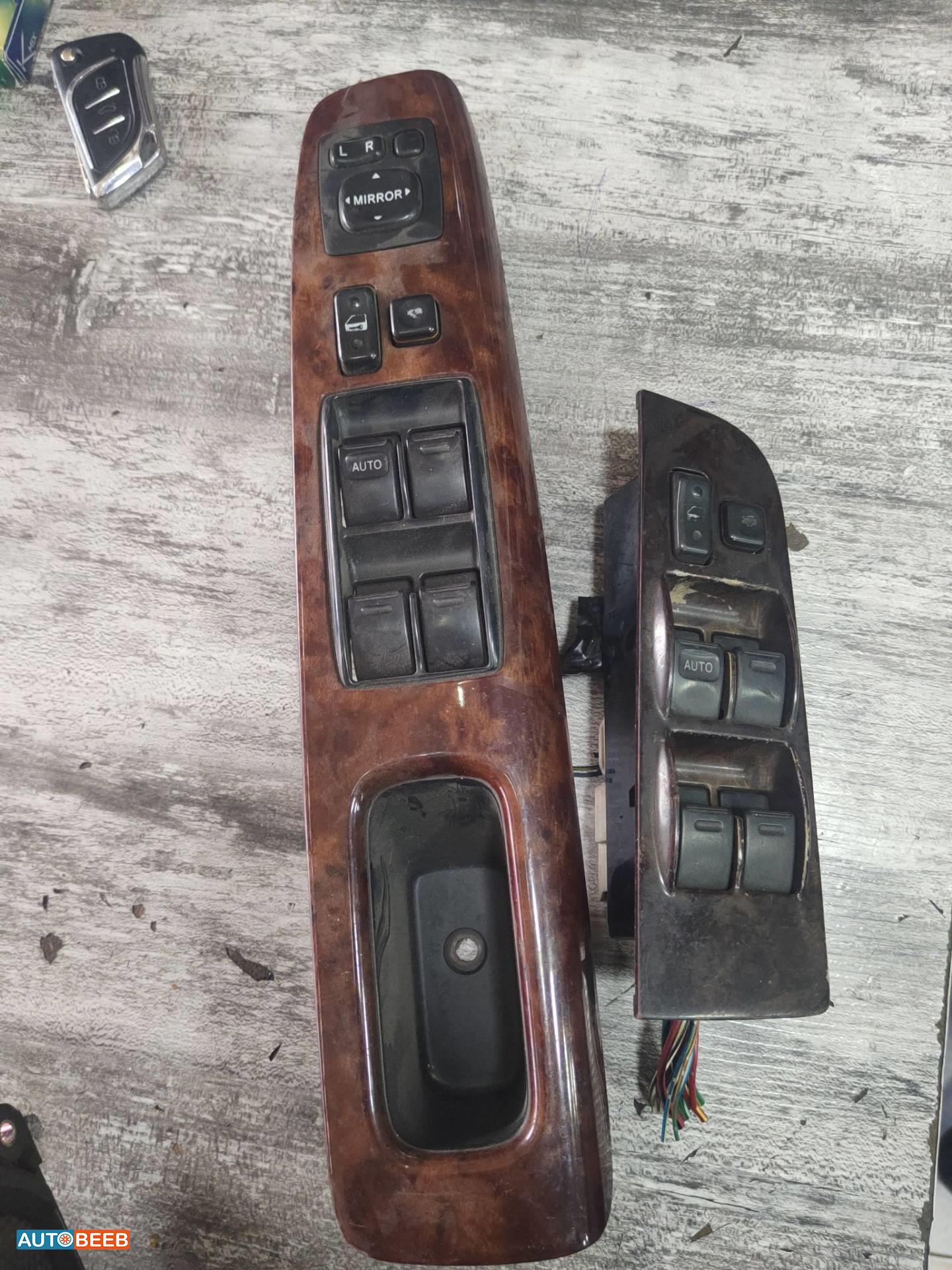 Cabin  Control buttons Toyota Corolla