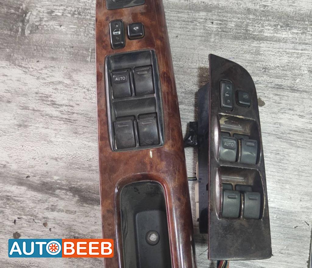 Cabin  Control buttons Toyota Corolla