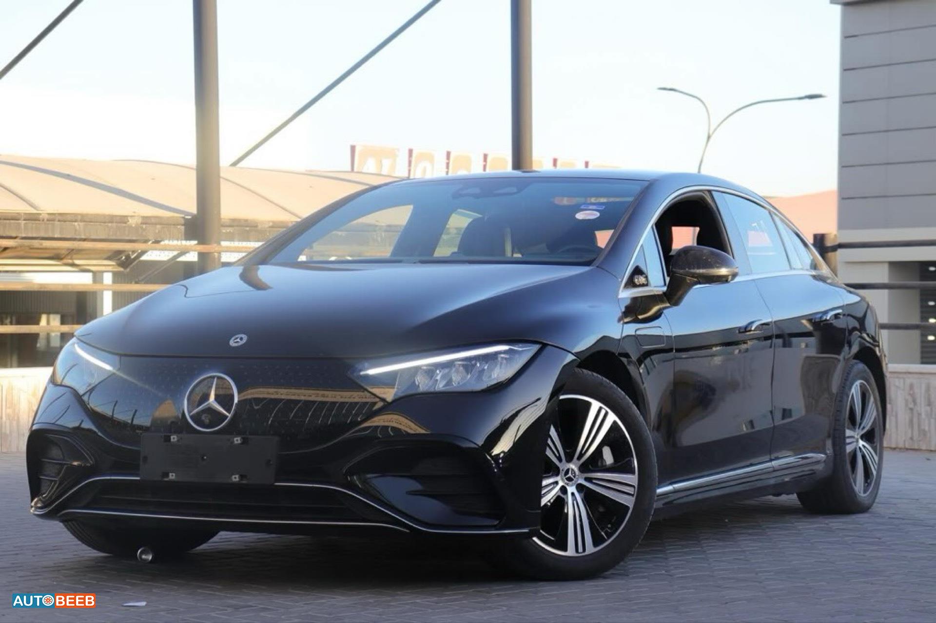 Mercedes Benz EQE350 2023