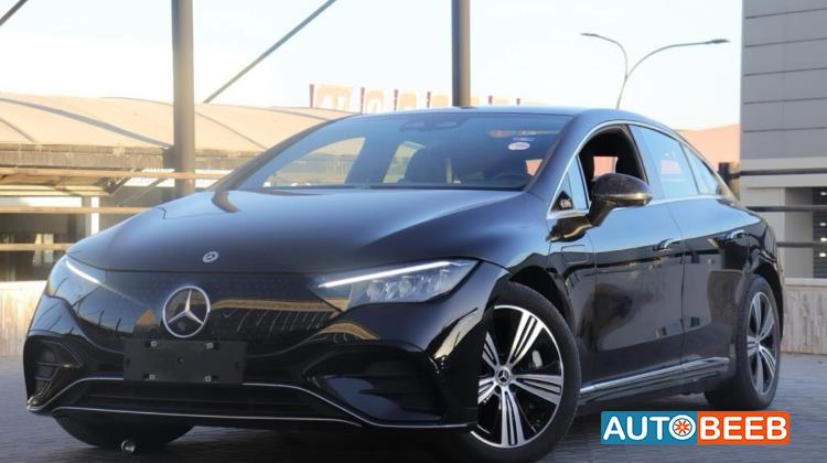 Mercedes Benz EQE350 2023