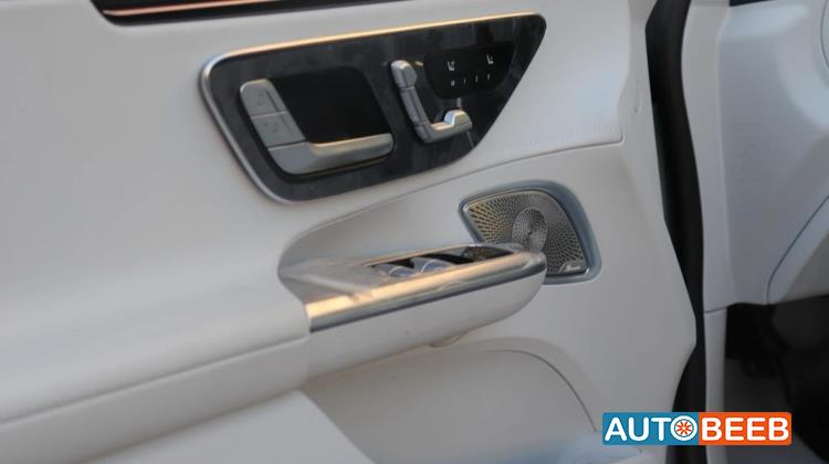 Mercedes Benz EQE350 2023