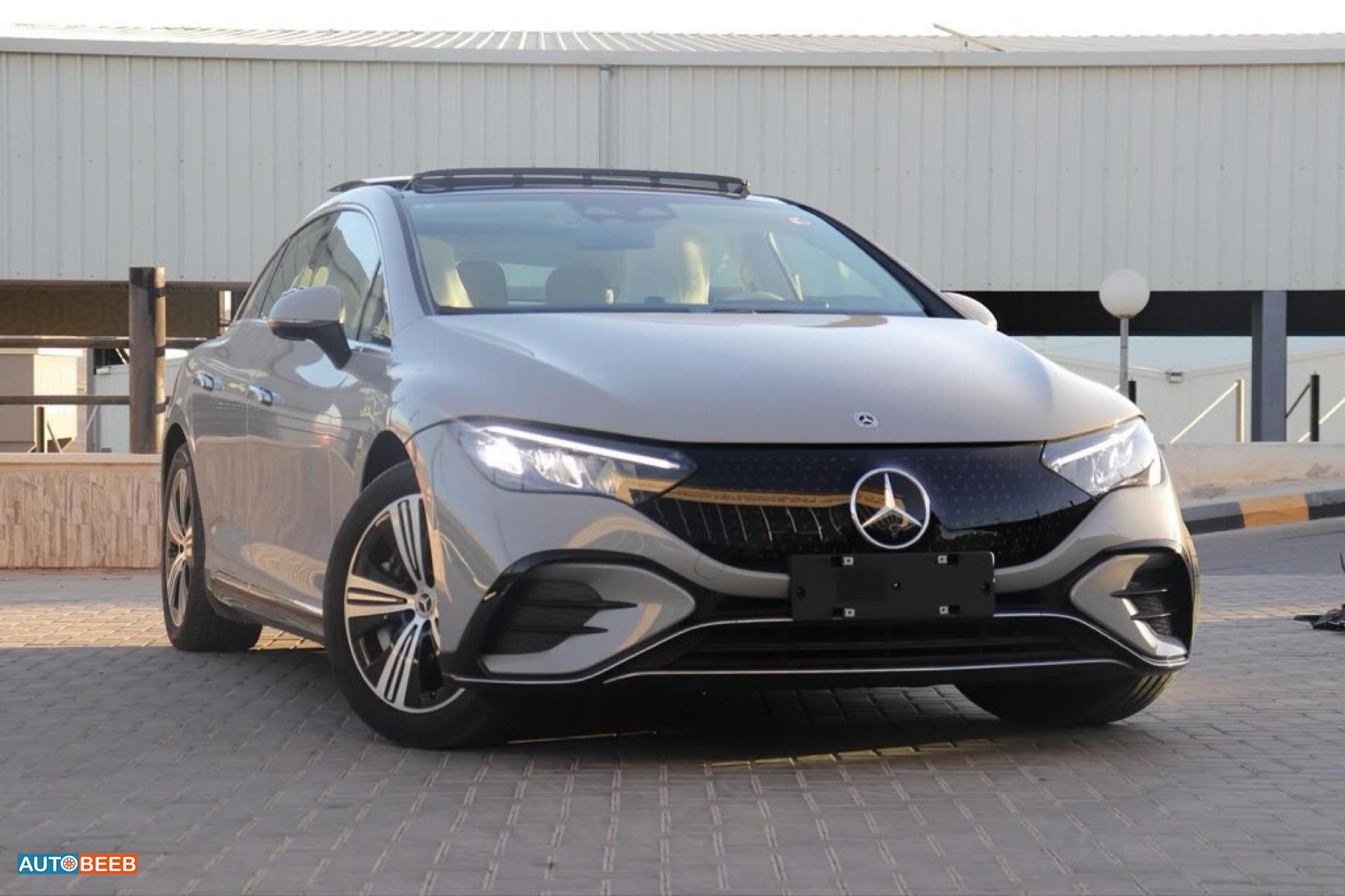 Mercedes Benz EQE350 2023