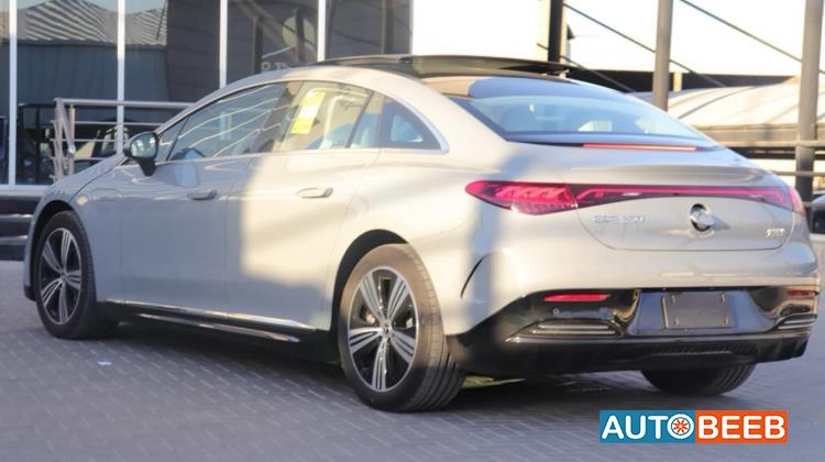 Mercedes Benz EQE350 2023