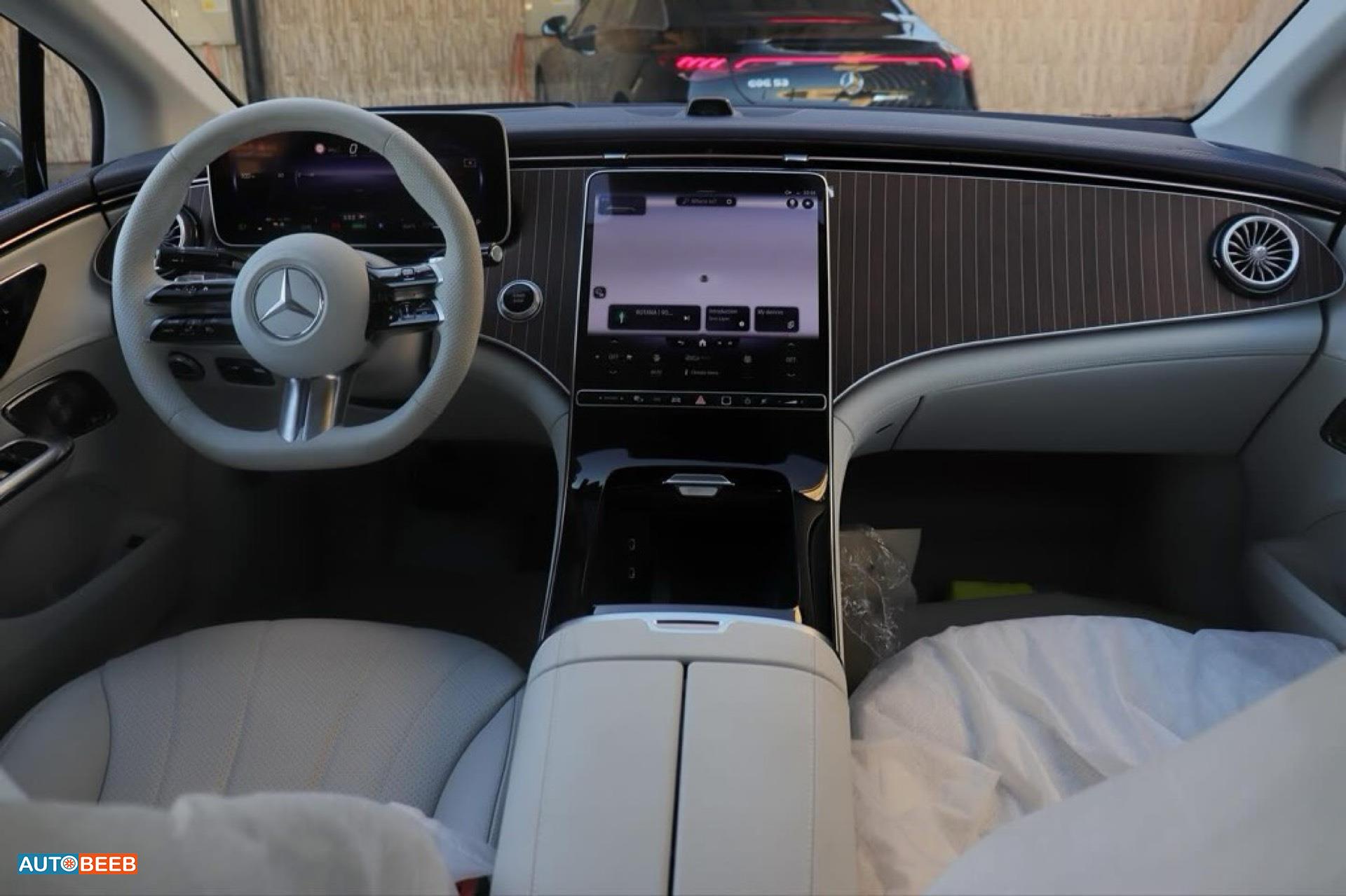 Mercedes Benz EQE350 2023