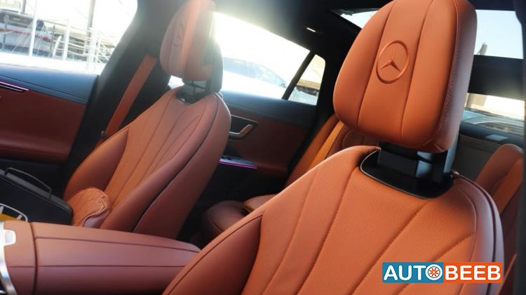 Mercedes Benz EQE53 2023