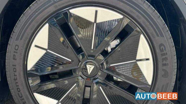 شانجان SL03 2025