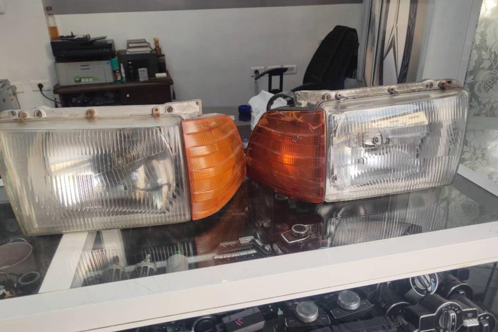 Lights Front light Mercedes Benz SLC450